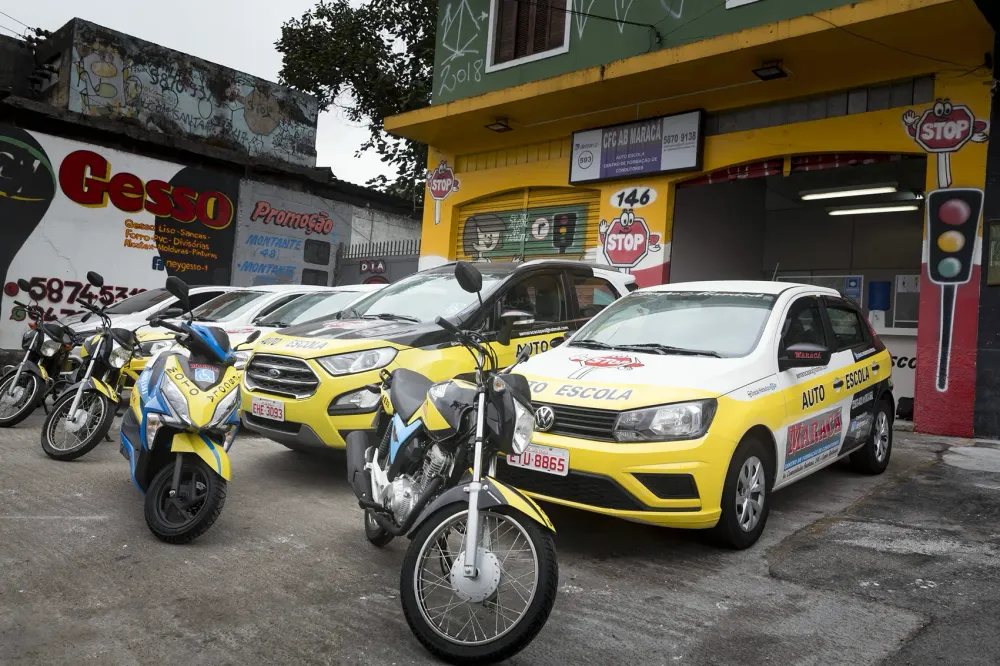 Governo Lula avalia fim da obrigatoriedade de autoescola