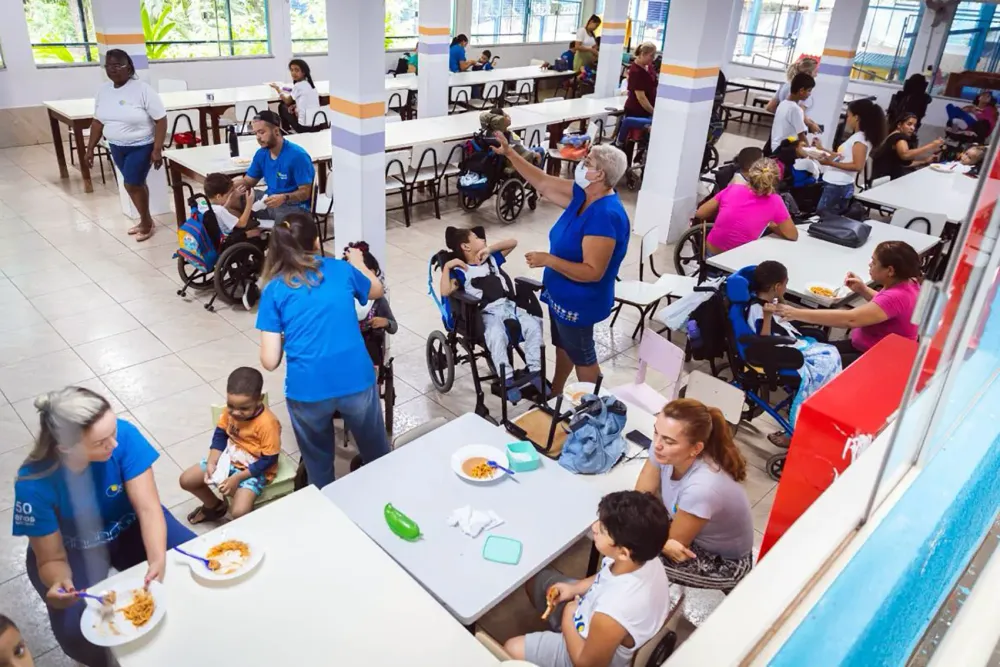 Caiado anuncia aumento no repasse às entidades filantrópicas do Auxílio Nutricional