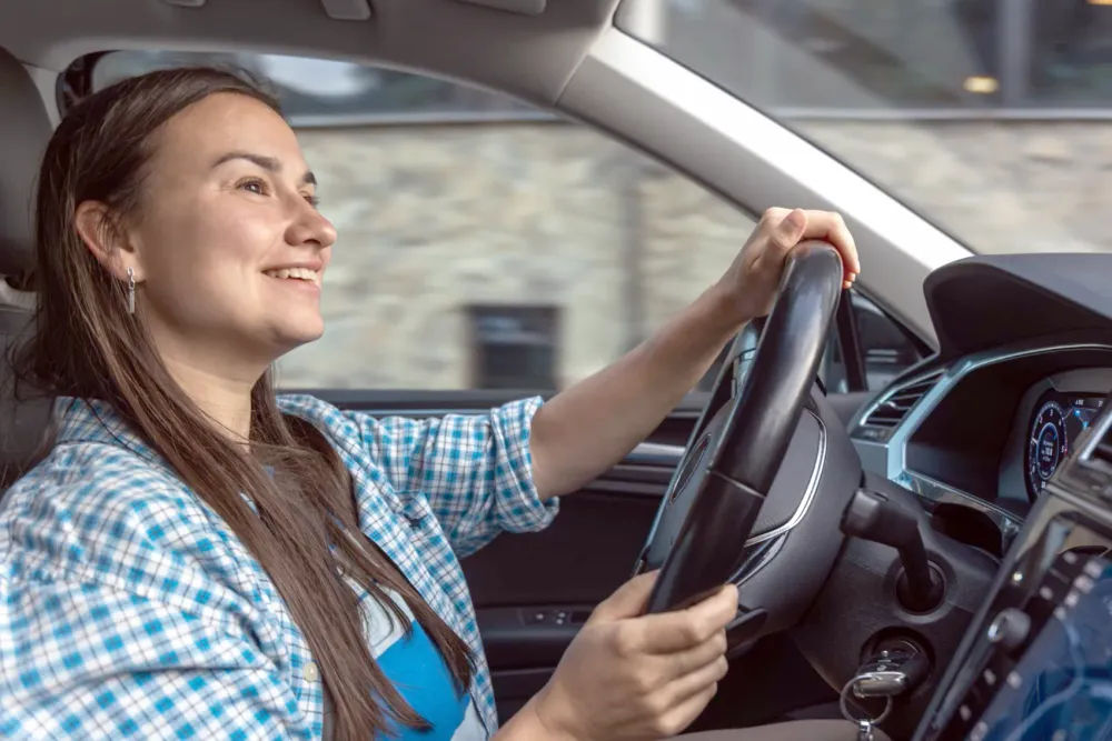 Uber lança função “Uber Mulher” em Goiânia para corridas apenas entre mulheres