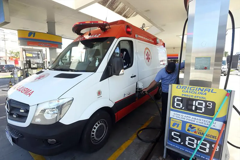 Escassez de diesel leva municípios da Estrada de Ferro, a priorizar serviços essenciais 