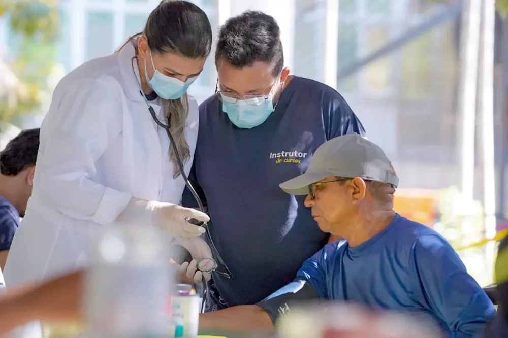 Governo de Goiás abre processo seletivo para enfermeiros e técnicos de enfermagem
