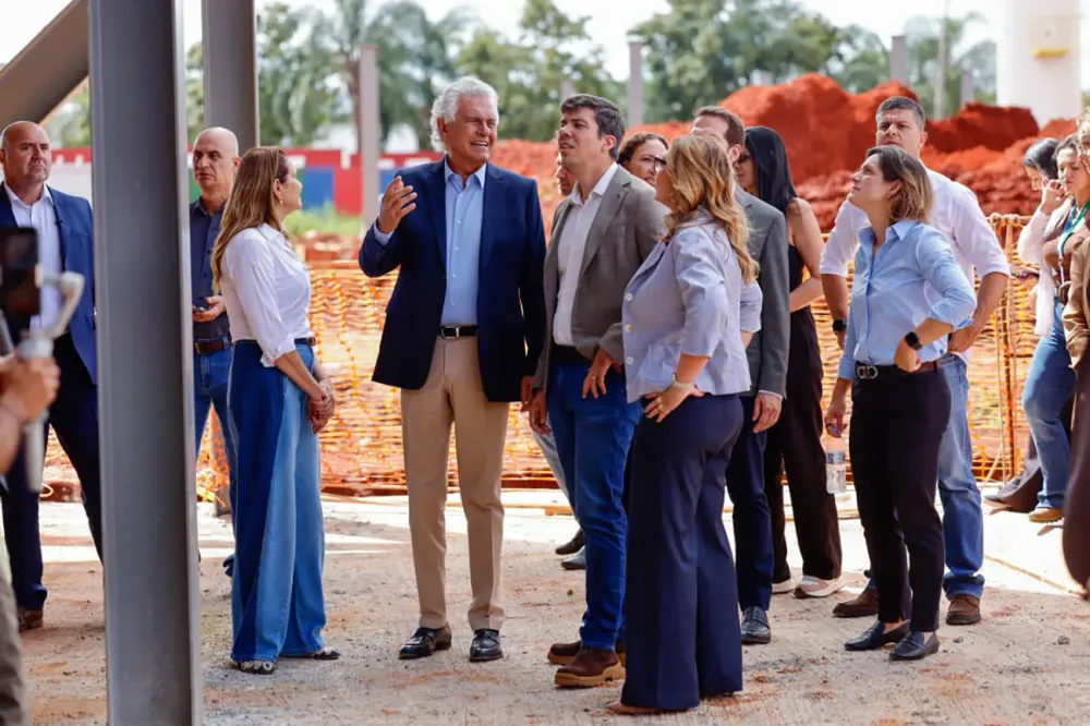 Caiado entrega primeira etapa do Centro da Pessoa Idosa Maria Xavier Caiado