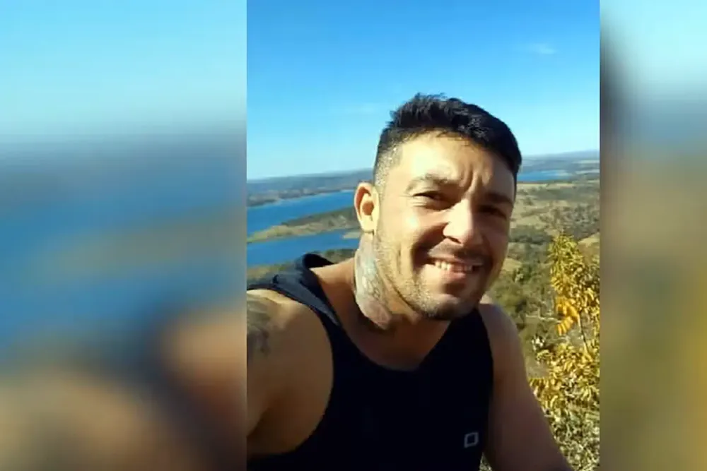 Homem morre após esperar quase duas horas por ambulância, dizem moradores