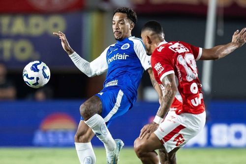 Cruzeiro elimina Vila Nova da Copa do Brasil com goleada no Serra Dourada