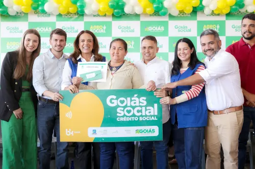 Gracinha Caiado fortalece agricultura familiar com entrega de benefícios 