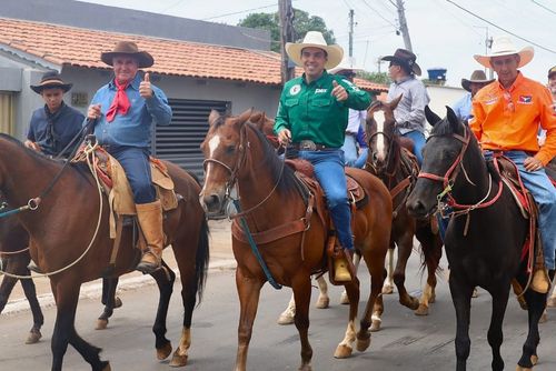 Cavalgada abre o Hidrolândia é Show e programação segue com grandes atrações musicais até o feriado de 7 de setembro