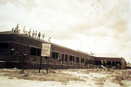 Da construção artesanal ao ensino militarizado: a trajetória histórica do Colégio Pedro Vieira Januário