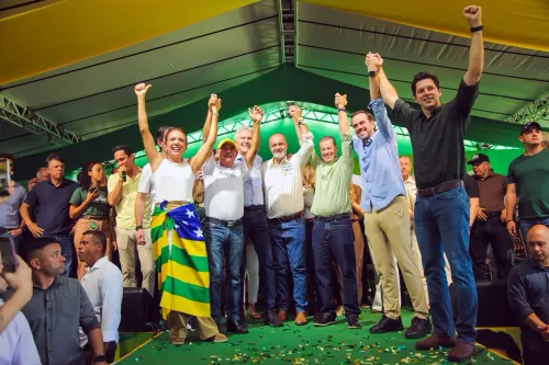 “Não vamos permitir que Goiás ande para trás”, afirma Daniel Vilela em Itumbiara