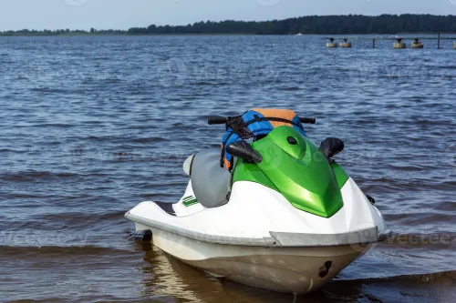 Acidente entre dois Jets skis deixa uma mulher morta e duas feridas no Lago Corumbá