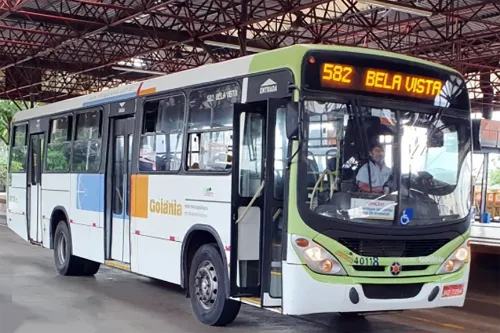 Daniel Vilela garante que tarifa do transporte coletivo seguirá sem aumento
