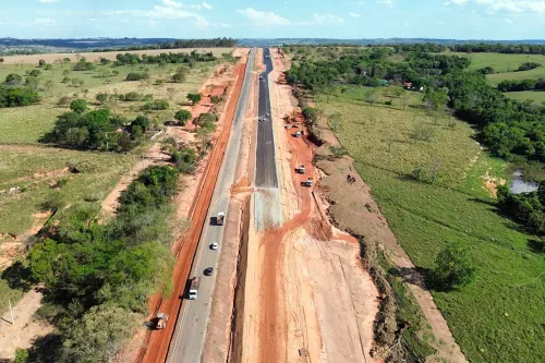 Devido às obras de duplicação da rodovia, a GO-330 terá desvio de tráfego entre Catalão e Ipameri